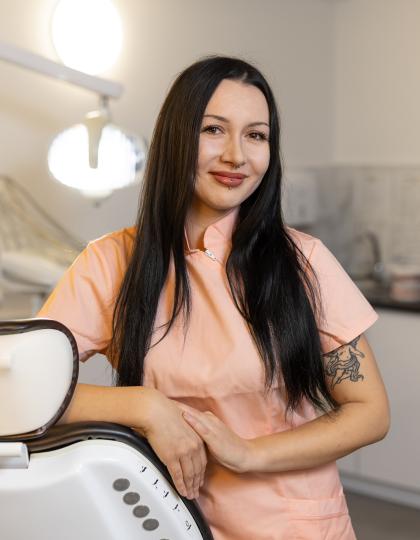 Zsuzsanna - Fogászati asszisztens