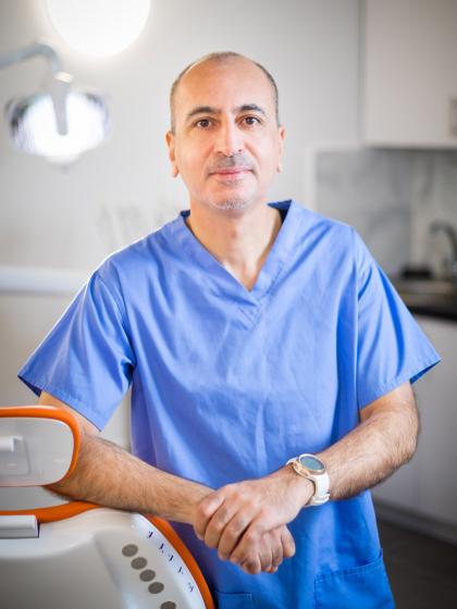 Dr. Dehbashi Masoud - Dental Specialist - Conservative Dentistry And Prosthodontist Dentist.