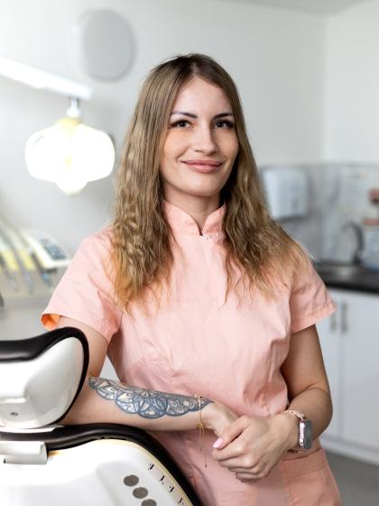 Zita - Dental Assistant, Dental Hygienist