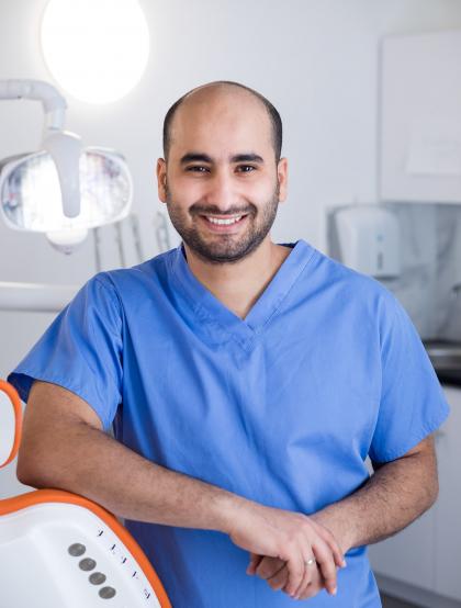 Dr. Al Baseeri Abdullah - Haifa Dent1-Vezető Orvos, Fogorvos